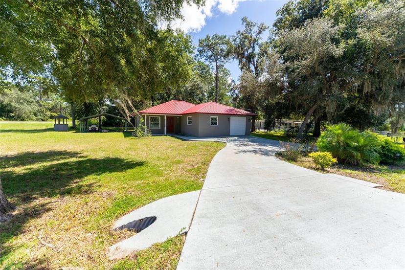 Picture of 1331 SE 169Th Terrace Road, Silver Springs FL 34488