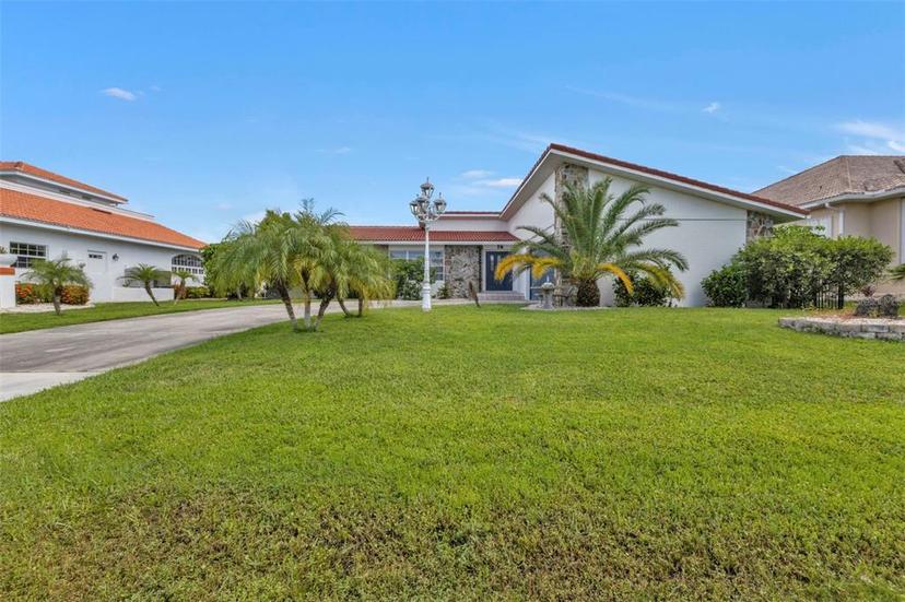Picture of 16 Tropicana Drive, Punta Gorda FL 33950