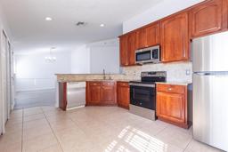 Picture of 5058 Maxon Terrace S Unit 108, Sanford, FL 32771
