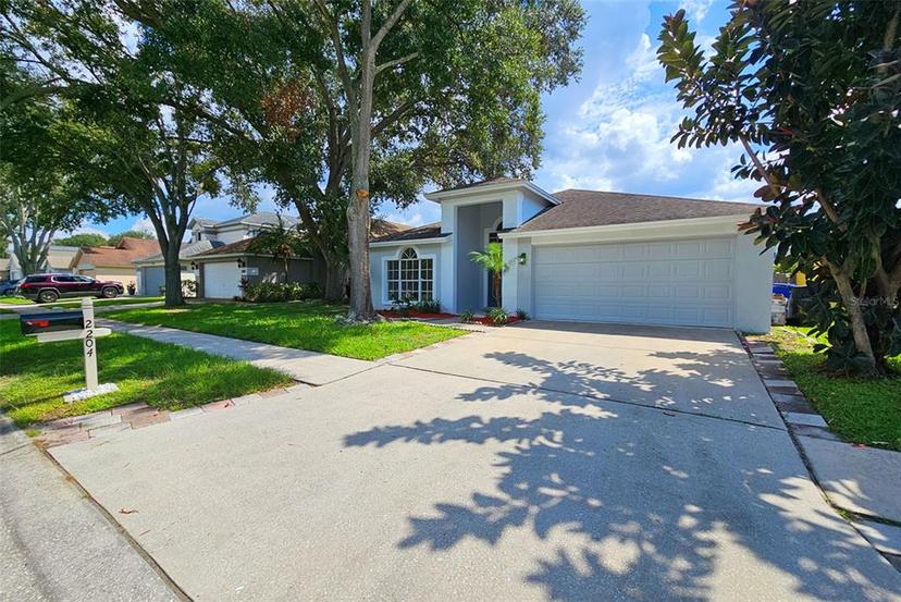Picture of 2204 Cattleman Drive, Brandon FL 33511