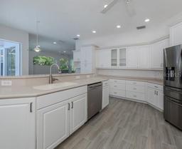 Picture of 2085 Sandhill Lane, Nokomis, FL 34275