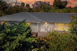 Picture of 6380 12Th Street, Vero Beach, FL 32966