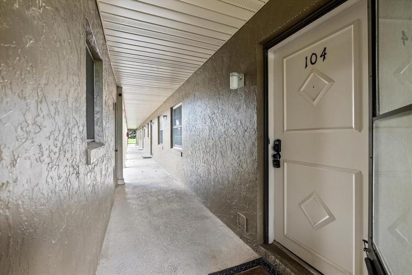 Picture of 1640 Juno Trail Unit 104H, Astor FL 32102