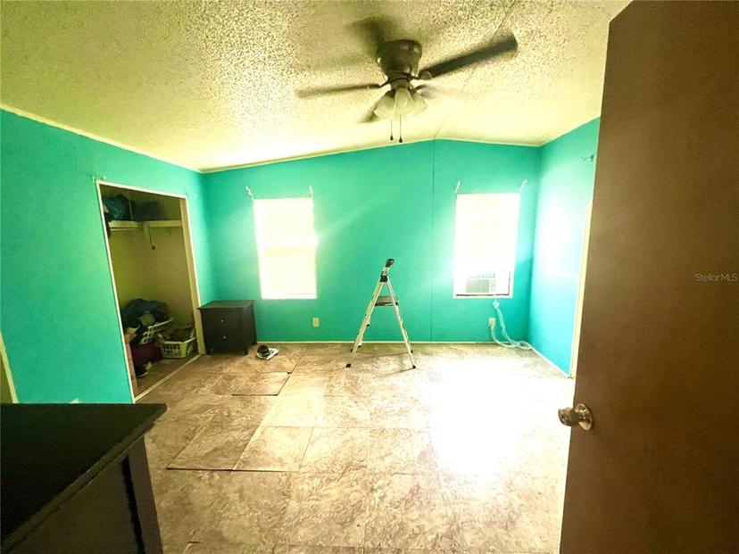Picture of 21 Bonaire Place, Umatilla FL 32784