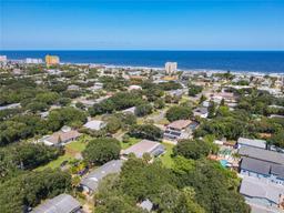 Picture of 813 E 13Th Avenue, New Smyrna Beach, FL 32169