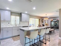 Picture of 813 E 13Th Avenue, New Smyrna Beach, FL 32169