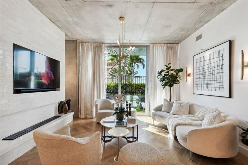 Picture of 777 N Ashley Drive Unit 806, Tampa FL 33602