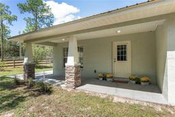 Picture of 12931 SE 21St Place, Morriston, FL 32668