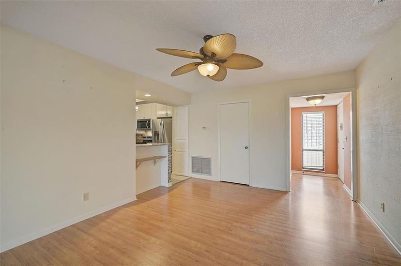 Picture of 1026 Bird Bay Way Unit 276, Venice FL 34285