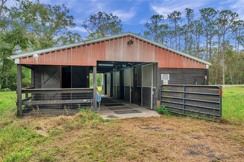 Picture of 655 Appaloosa Road, Tarpon Springs FL 34688