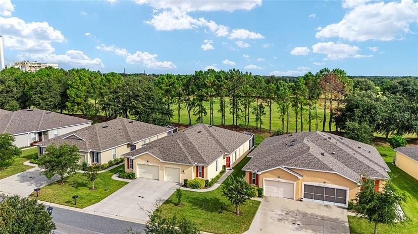 Picture of 27013 White Plains Way, Leesburg FL 34748