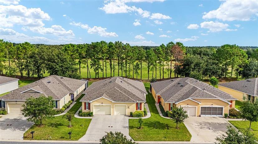 Picture of 27013 White Plains Way, Leesburg FL 34748