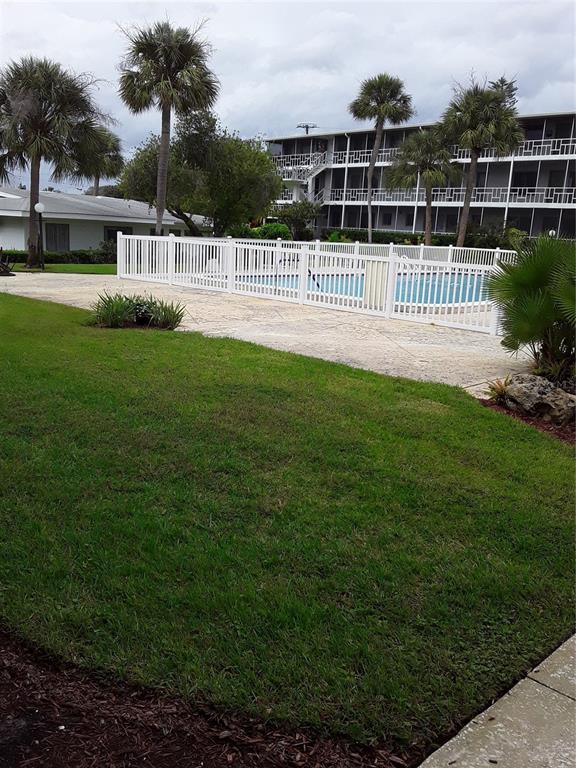 Picture of 1700 6Th Street Nw Unit C7, Winter Haven FL 33881