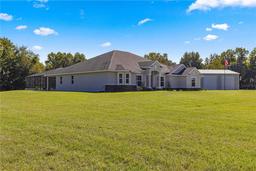 Picture of 5615 NW 202Nd Place, Mc Intosh, FL 32664