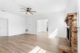 Picture of 751 Avenue B Sw, Winter Haven, FL 33880
