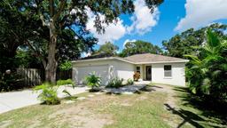 Picture of 823 32Nd Avenue E, Bradenton, FL 34208