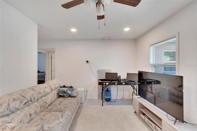 Picture of 1404 E Frances Avenue, Plant City FL 33563