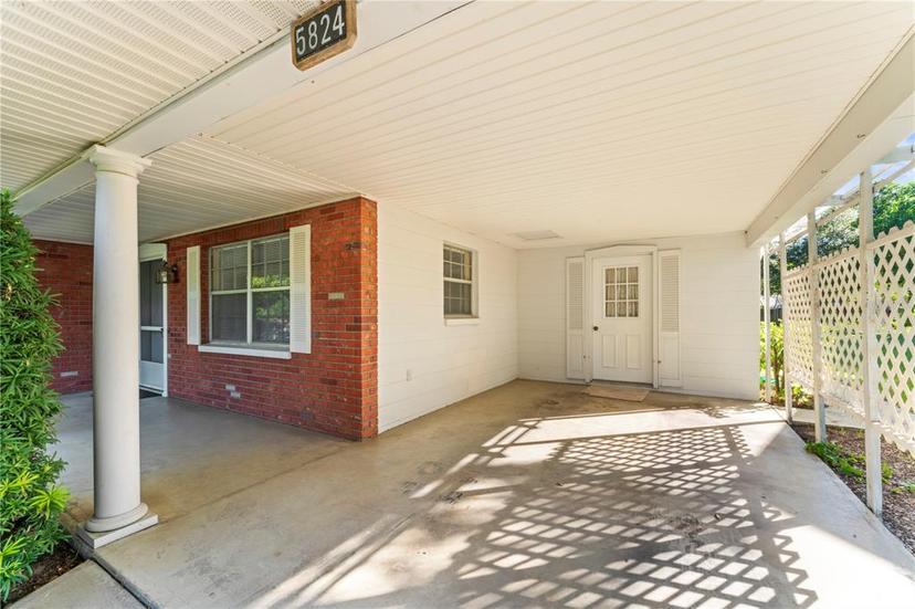 Picture of 5824 11Th Street, Zephyrhills FL 33542