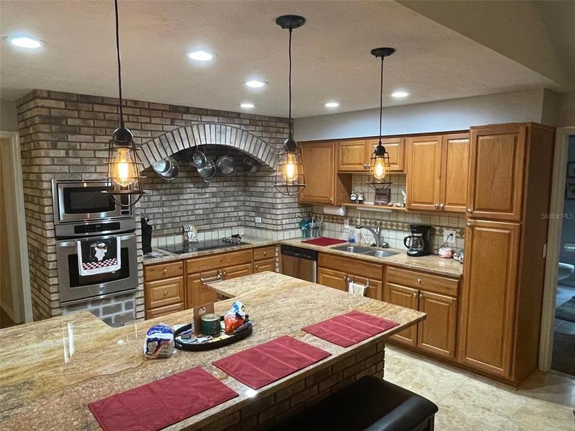 Picture of 809 Daphne Drive, Brandon FL 33510