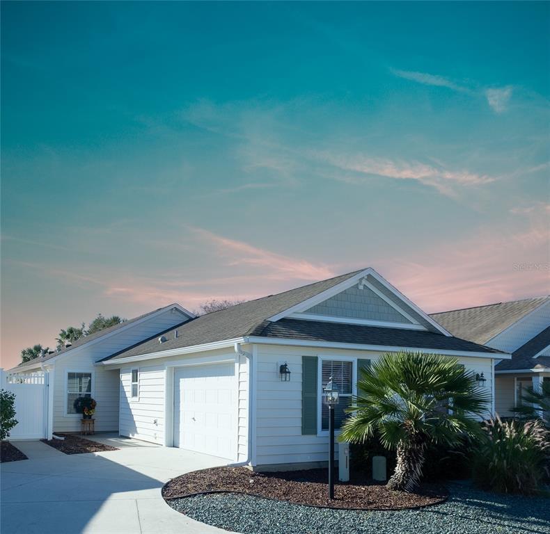 Picture of 1750 Kingfisher Court, The Villages FL 32162