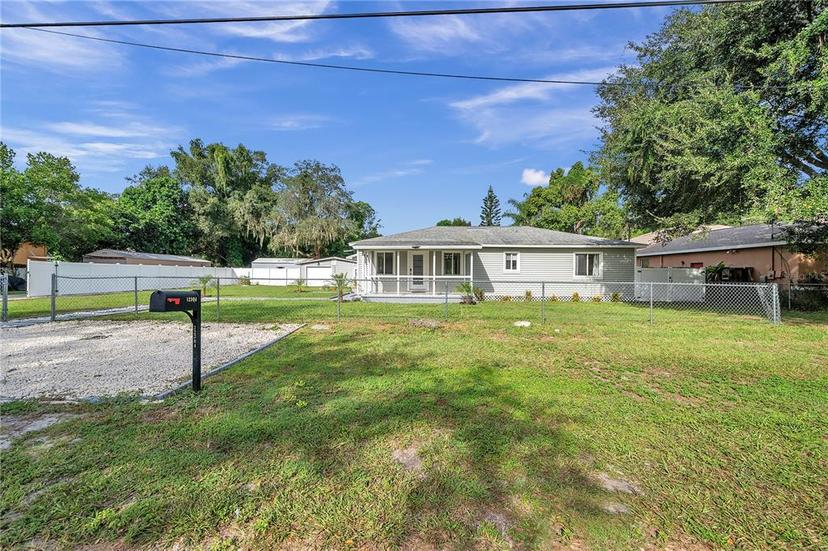 Picture of 12304 N Oakleaf Avenue, Tampa FL 33612