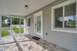 Picture of 12304 N Oakleaf Avenue, Tampa, FL 33612