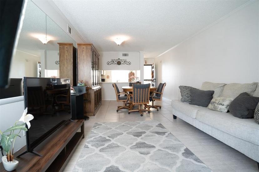 Picture of 3276 Candle Ridge Court Unit 202, Orlando FL 32822