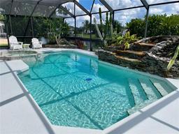 Picture of 181 N Waterway Drive Nw, Port Charlotte, FL 33952