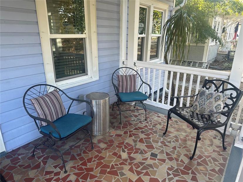 Picture of 860 19 Avenue N, St Petersburg FL 33704