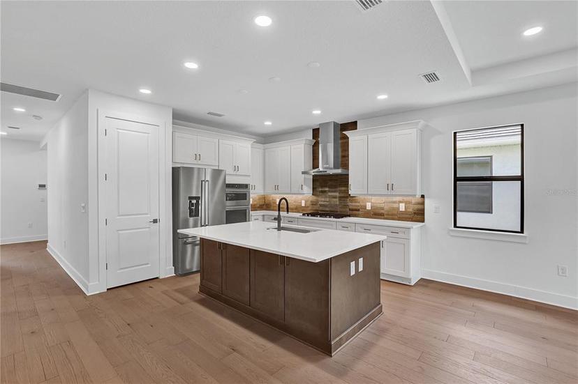 Picture of 18833 Dayspring Place, Venice FL 34293