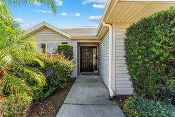 Picture of 410 Ainsworth Circle, The Villages, FL 32162