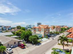 Picture of 156 175Th Avenue E, Redington Shores, FL 33708