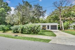 Picture of 500 Glover Street, Eustis, FL 32726