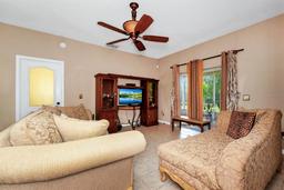 Picture of 250 White Marsh Circle, Orlando, FL 32824
