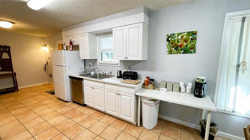 Picture of 151 Twin Lakes Road, Hawthorne FL 32640