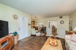 Picture of 3133 Lake Pine Way Unit D1, Tarpon Springs, FL 34688