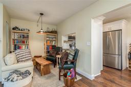 Picture of 3133 Lake Pine Way Unit D1, Tarpon Springs, FL 34688