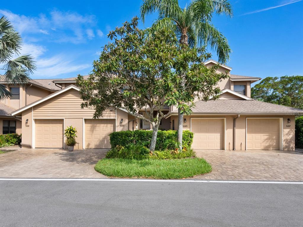 Picture of 5283 Heron Way Unit 204, Sarasota, FL 34231