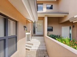 Picture of 5283 Heron Way Unit 204, Sarasota, FL 34231