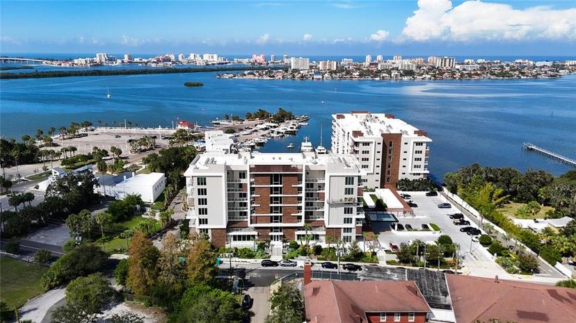Picture of 920 N Osceola Avenue Unit 703, Clearwater FL 33755