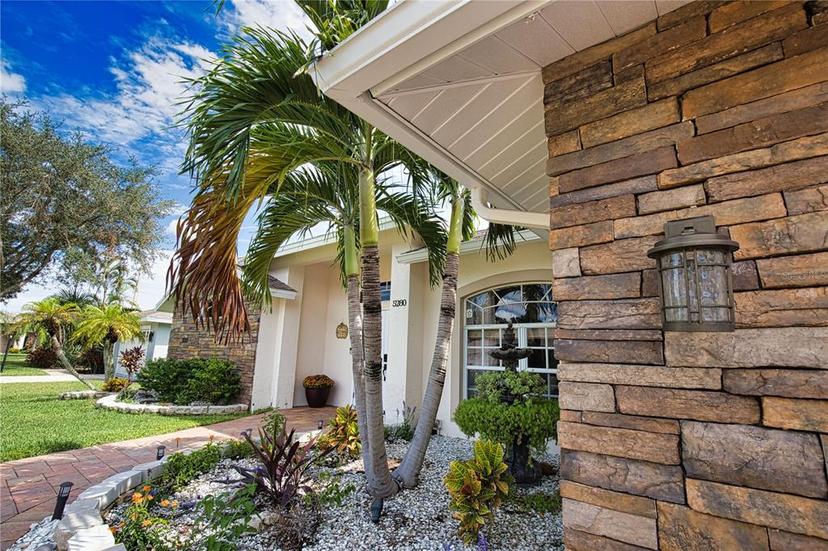 Picture of 5280 E Sunnydale Circle, Sarasota FL 34233