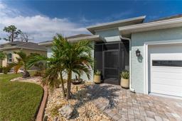 Picture of 552 Box Elder Court, Englewood, FL 34223