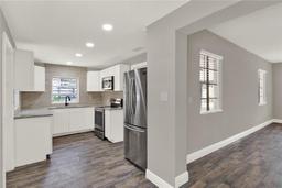 Picture of 2512 Golfview Street, Lakeland, FL 33801