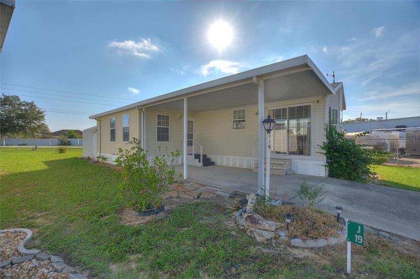 Picture of 251 Patterson Road Unit J19, Haines City FL 33844