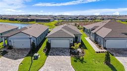 Picture of 10646 Spring Tide Way, Parrish, FL 34219