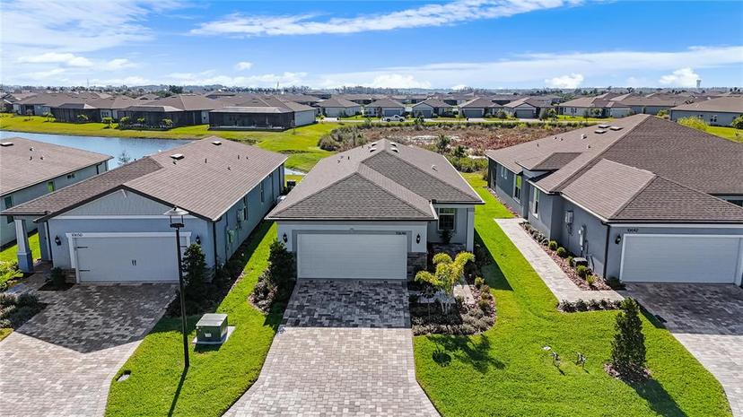 Picture of 10646 Spring Tide Way, Parrish FL 34219