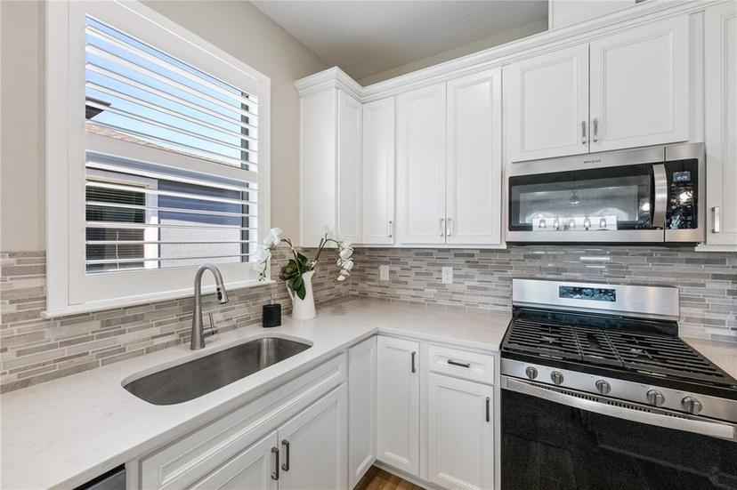 Picture of 10646 Spring Tide Way, Parrish FL 34219
