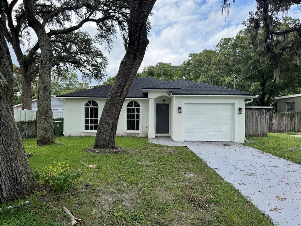 Picture of 8518 N Edison Avenue, Tampa, FL 33604