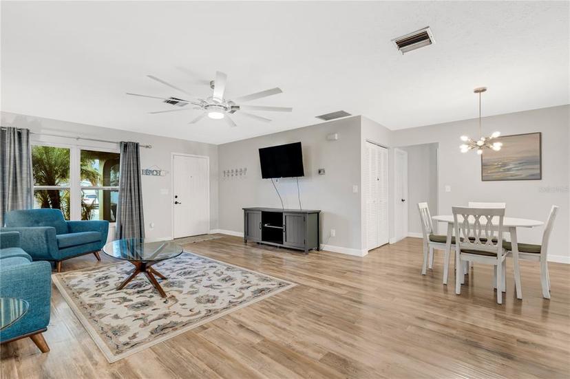 Picture of 251 Plantation Road, Venice FL 34293