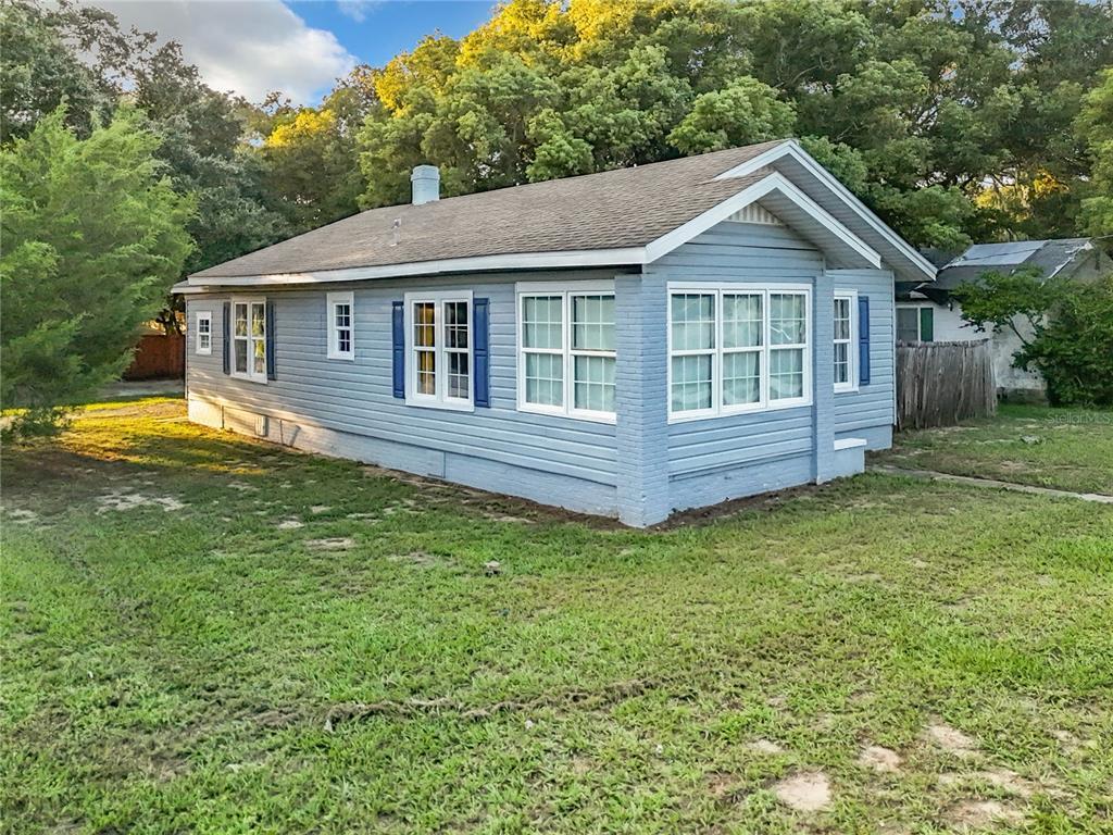 Picture of 1628 S Grove Street, Eustis, FL 32726